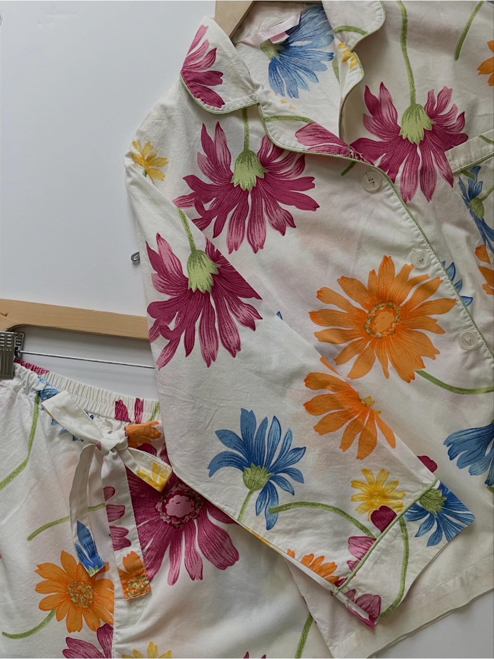 Early 2000’s Victoria’s Secret cotton floral pajama set
